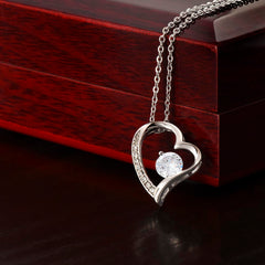 Forever Love Necklace2